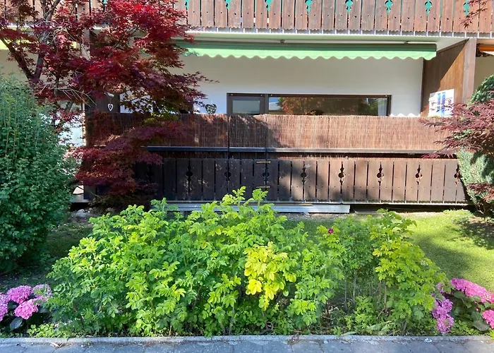 Puppi' S Nest Mit Alpspitzblick In Garmisch- Partenkirchen Apartment *